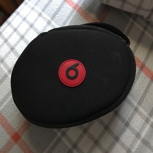 Beats Solo 1 headphones